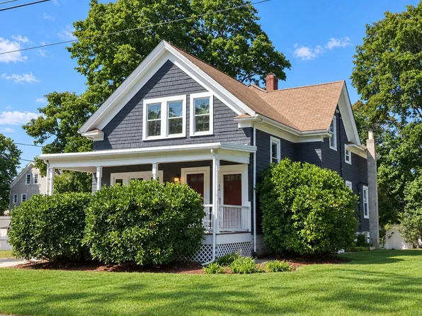 32-34 Eddy St, Mansfield, MA 02048