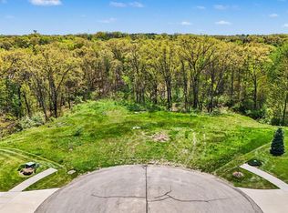 4277 Trail View Dr NE, Grand Rapids, MI 49525