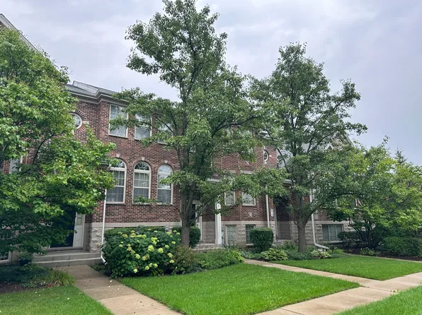 613 Prestwick Ln, Wheeling, IL 60090