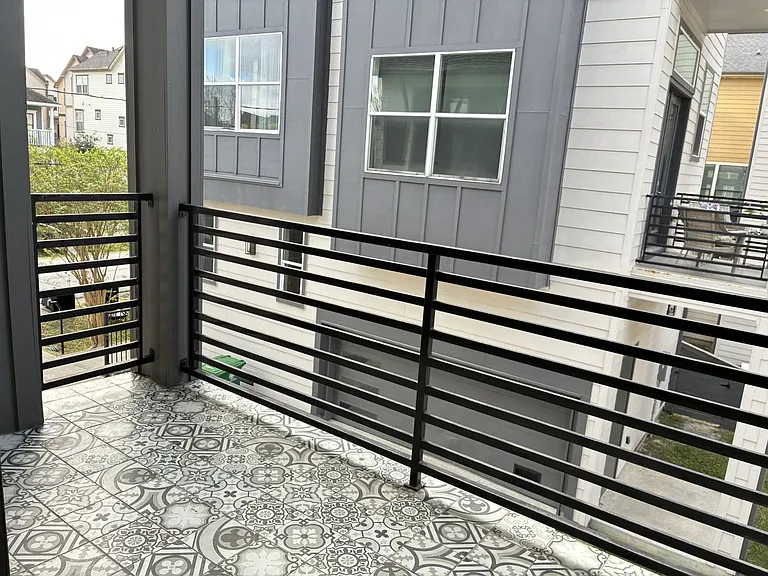 1535 W 24th St #B — Photo 17