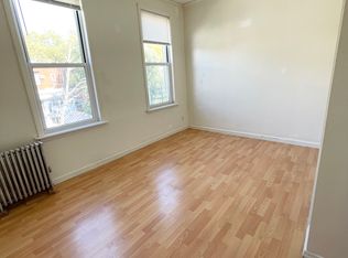 2333 E 24th St #2, Brooklyn, NY 11229