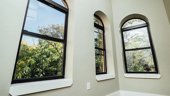 Rented by Nooklyn NYC LLC | media 62