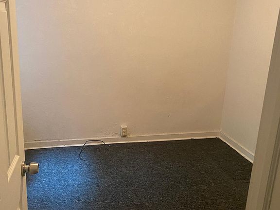 5th image of 209 Chesterfield Rd