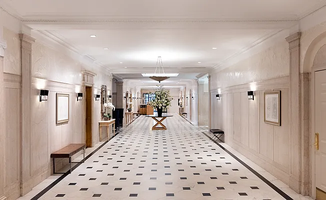 Sold by Christie's International Real Estate Group, LLC | media 29