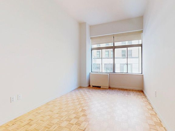 4th image of 90 Washington St APT 12T