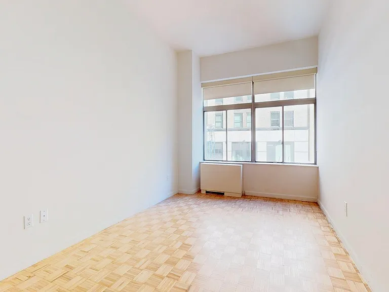 90 Washington St #12T — Photo 4