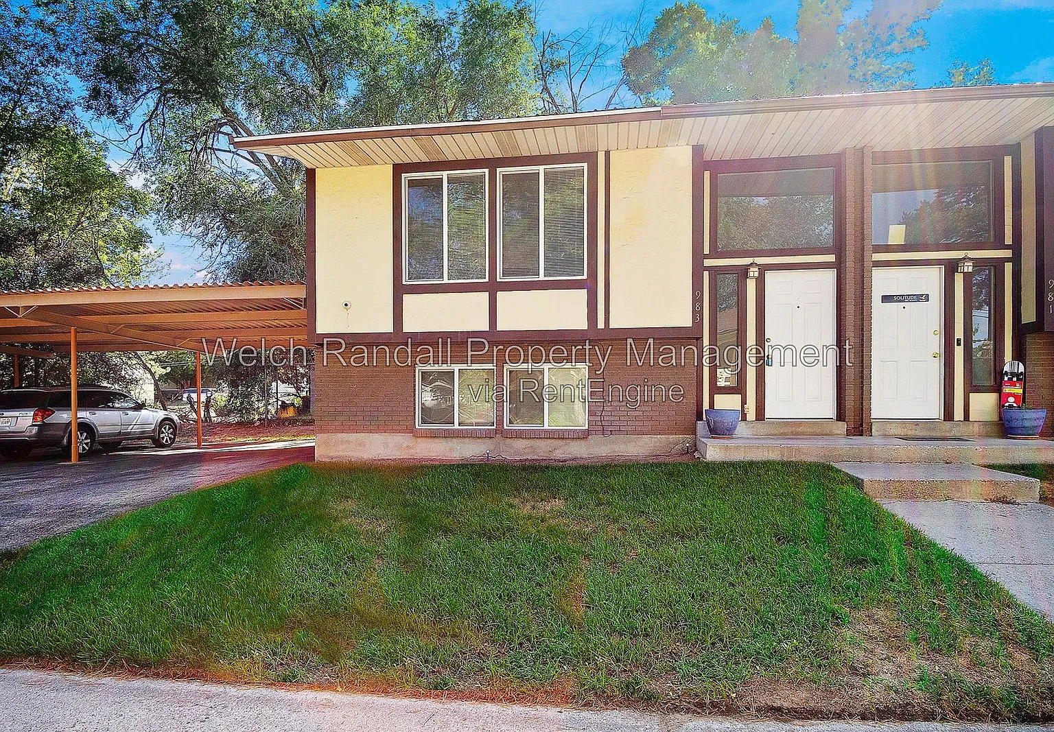 2 bed, 1.5 bath, 1286 sqft, $1,595 — Photo 1