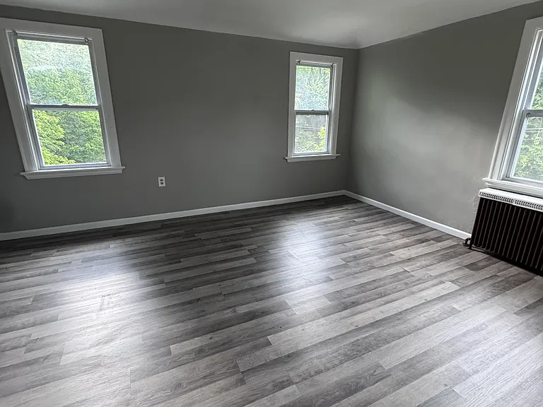 3872 Vine St #3 — Photo 5