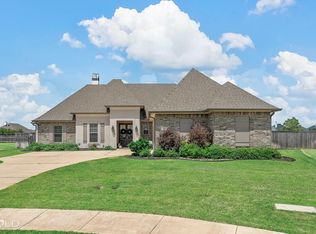 255 Peregrine Way, Bossier City, LA 71112
