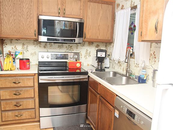 5th image of 154 Sereno Circle Dr