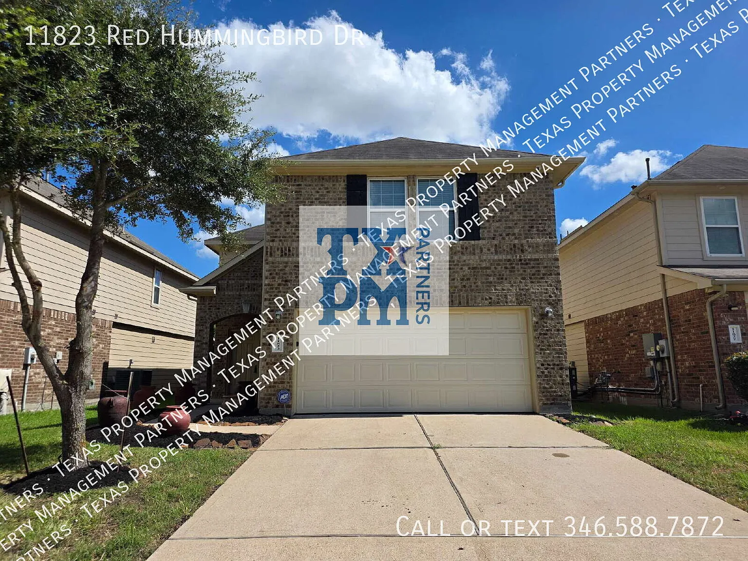 Freshly Updated 4 Bedroom City Park Home Near the Medical Center — Photo 1