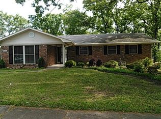 2209 Crestwood Rd, North Little Rock, AR 72116