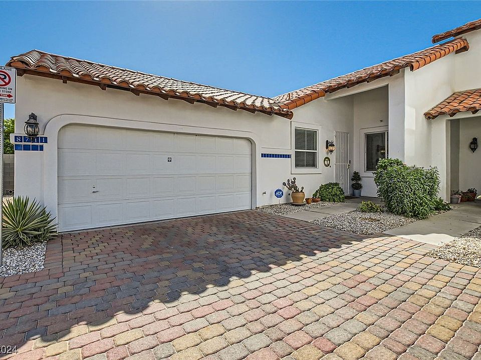 1st image of 8711 Villa Ariel Ln