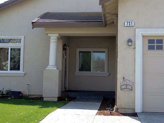 3rd image of 731 Vali Way