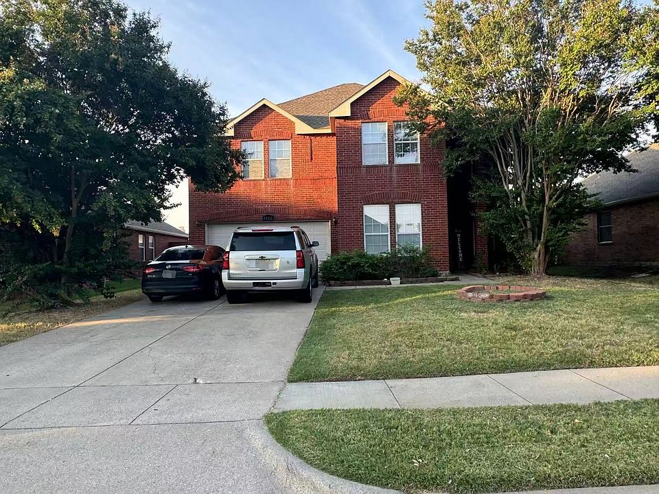 1st image of 1916 Silver Leaf Dr