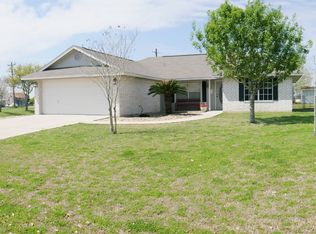 124 Cordova Loop, Seguin, TX 78155