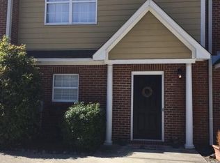 3008 Twin Oaks Dr, Vestavia, AL 35243