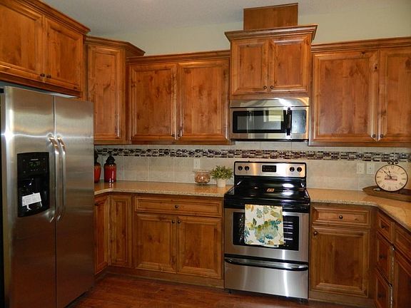 2nd image of 2618 NE 131st Ct