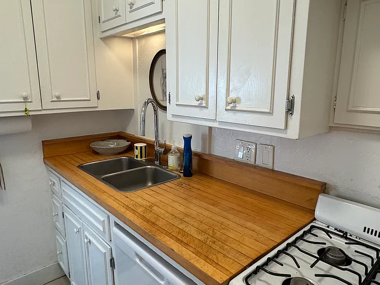 2730 Solana Way #C — Photo 12