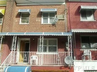 735 Penfield St, Bronx, NY 10470