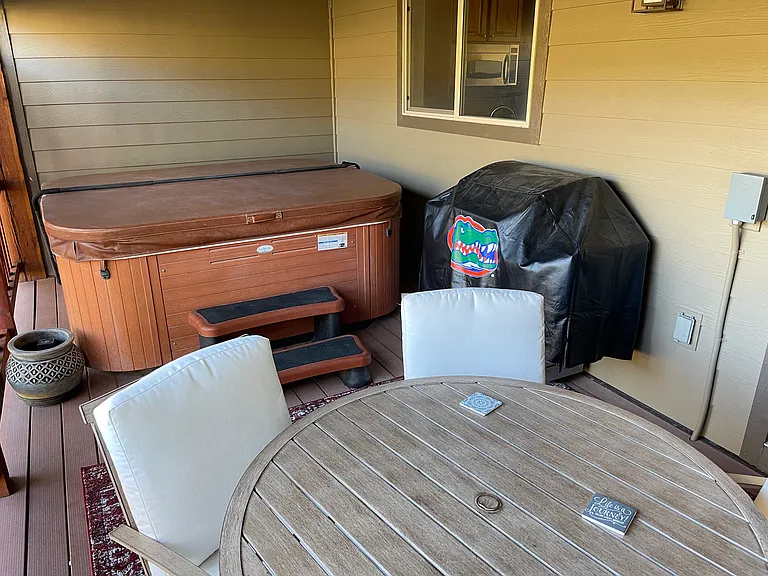 5635 Oslo Ln — Photo 11