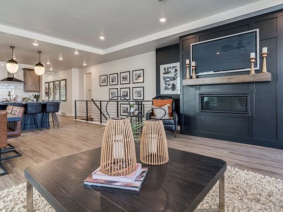 4th image of 11614 S Holly Springs Dr #7EC2WW