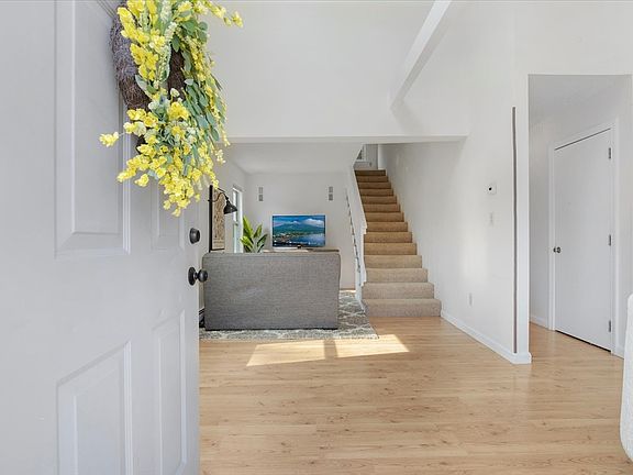 3rd image of 23 Schofield Rd #23