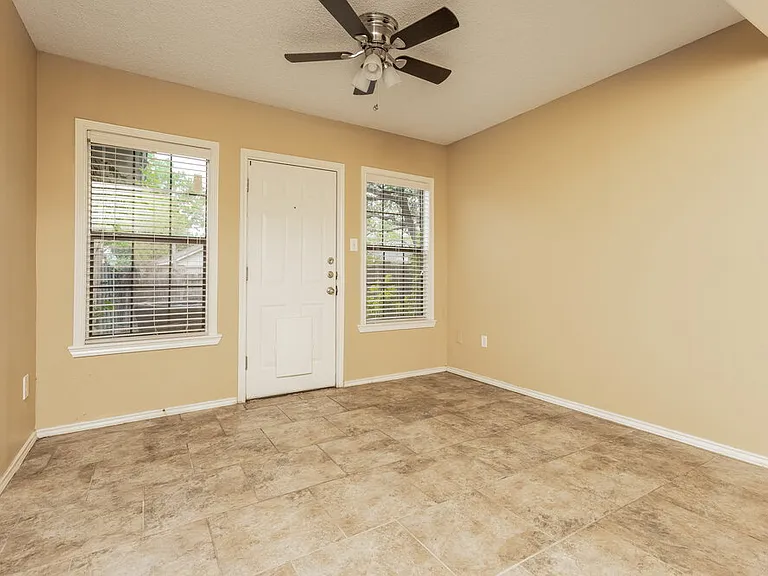 3239 Wichita Dr — Photo 7