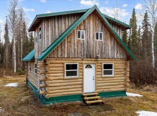15022 E Kestrel Ct, Talkeetna, AK 99676