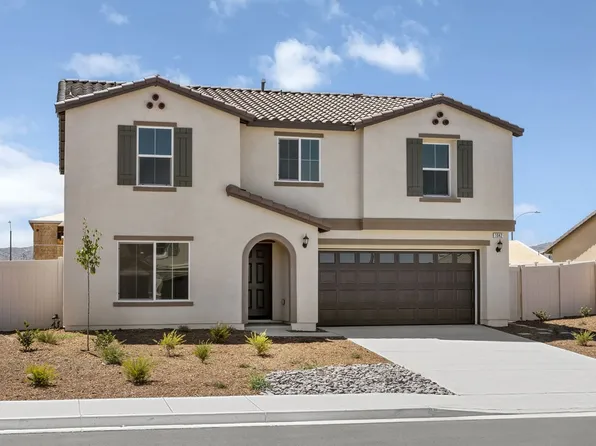 1042 Runaway Trl, San Jacinto, CA 92582