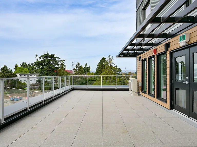 612 Constance Ave — Photo 33