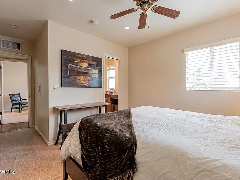 4635 N 24th Pl — Photo 14