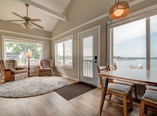 388 Lake Dr, Arnolds Park, IA 51331