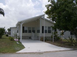 713 Silverthorn Ct, Barefoot Bay, FL 32976