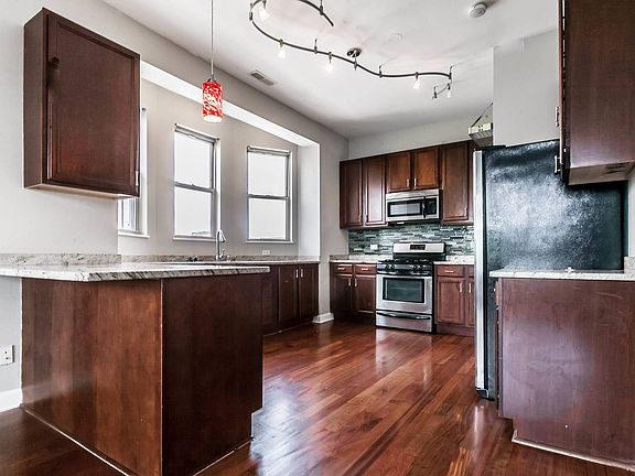 3rd image of 6501 S Kimbark Ave APT 1N