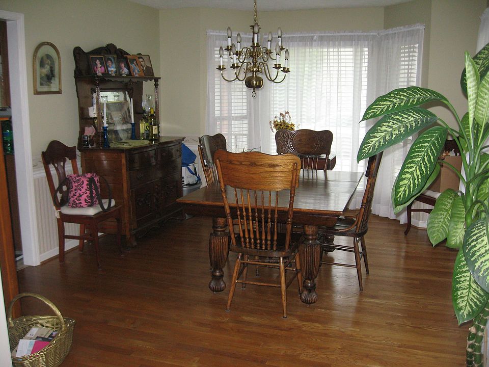 135 Meadow Lakes Blvd, Cedartown, GA 30125 Zillow