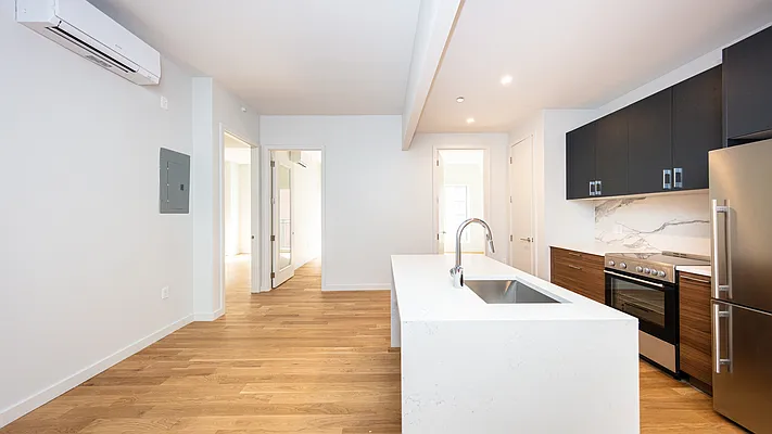 Rented by Nooklyn NYC LLC | media 49