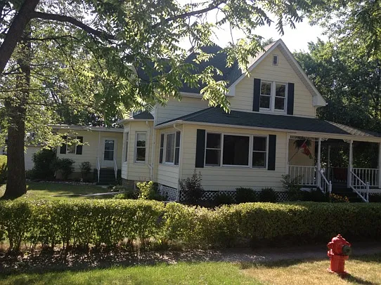 228 Walnut St photo 1