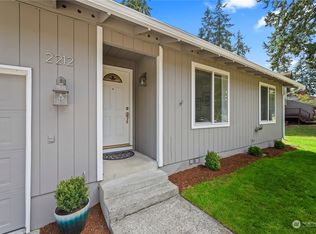 2212 27th Ave SE, Puyallup, WA