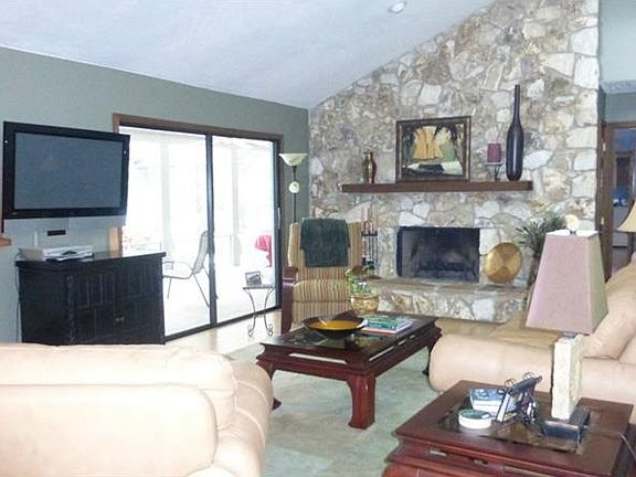 5th image of 103 Coveridge Ln