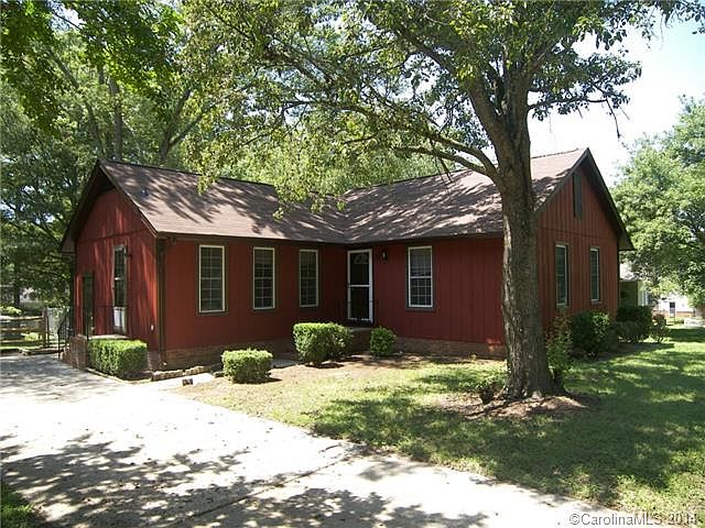 1st image of 9612 Central Dr