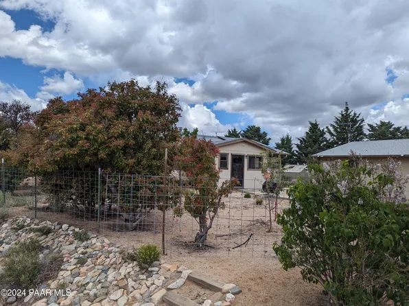 7690 W Derry Dr, Kirkland, AZ 86332