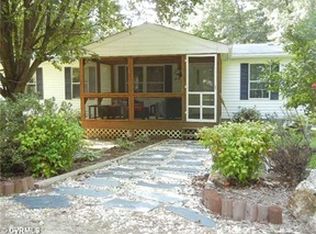 24424 Patten Ln, Amelia Court House, VA 23002
