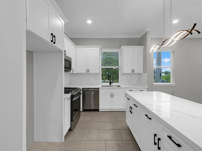 5020 Sayers St #A — Photo 8