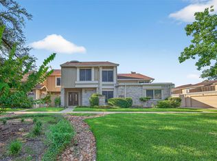 11504 Village Place Dr #107, Houston, TX 77077