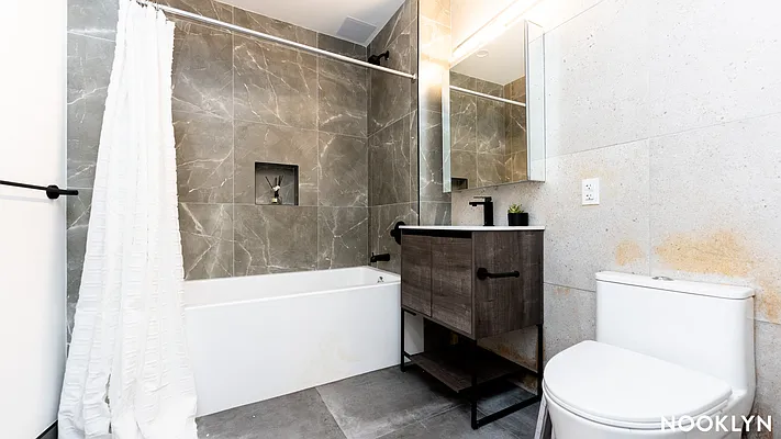 Rented by Nooklyn NYC LLC | media 161