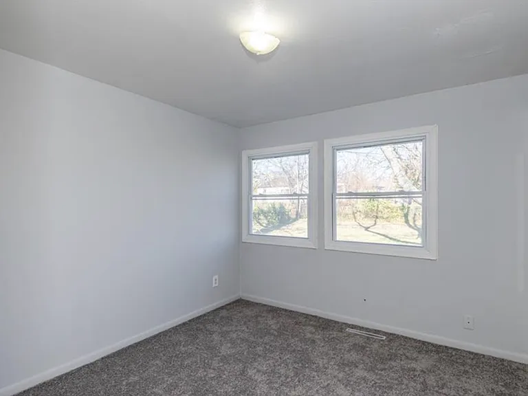 3767 Ark Ave — Photo 6