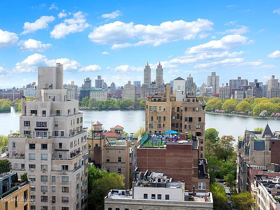 3rd image of 1150 Park Ave #19D