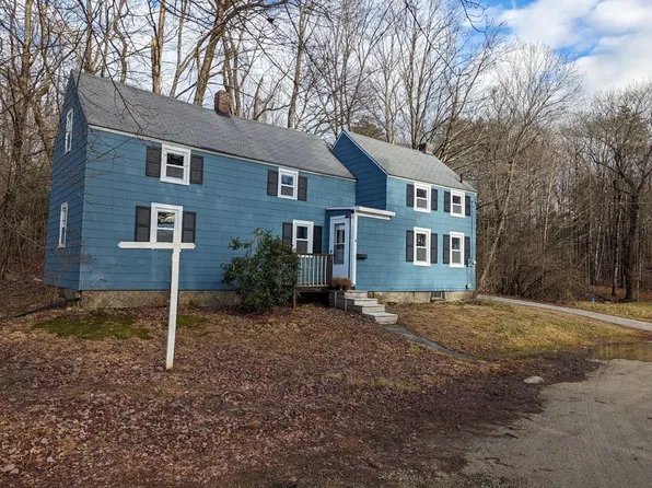 4 Seymour Ct, Farmington, NH 03835