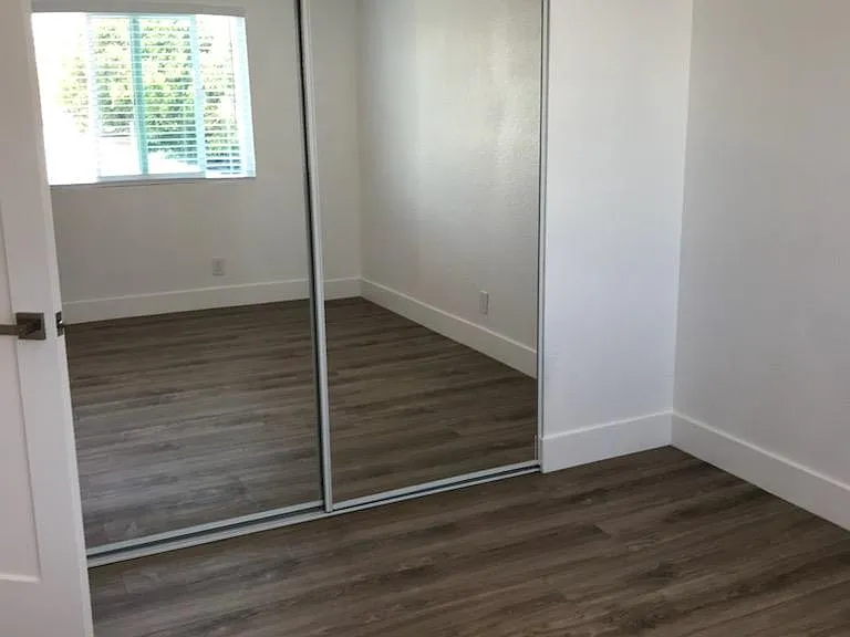 399 Zenith St #4 — Photo 1